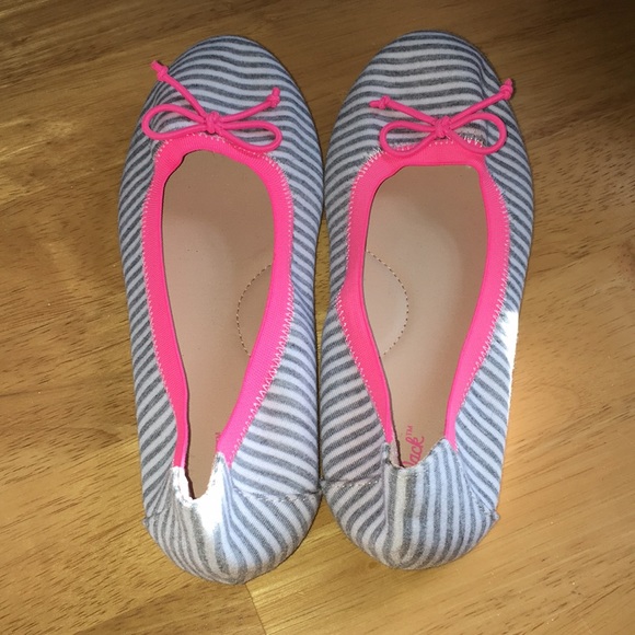 Cat & Jack | Flats - Picture 3 of 5